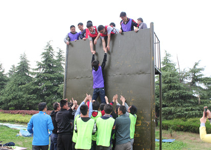 蘇州工業交換機廠家飛崧戶外拓展訓練之員工心得